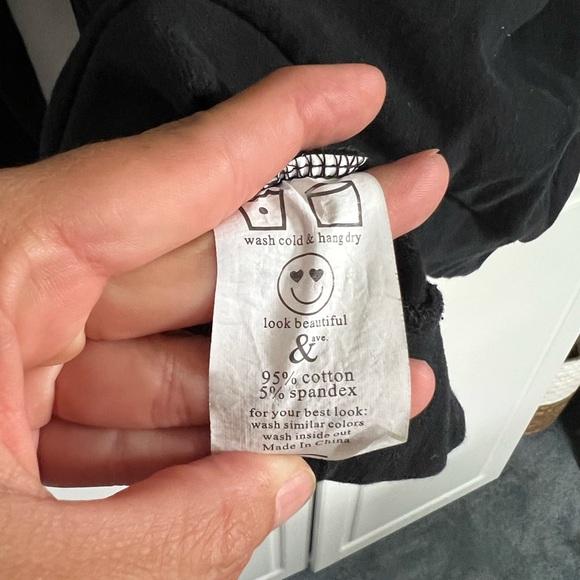 Hooded Shirt - Picture 6 of 6